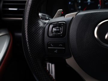 Lexus RC